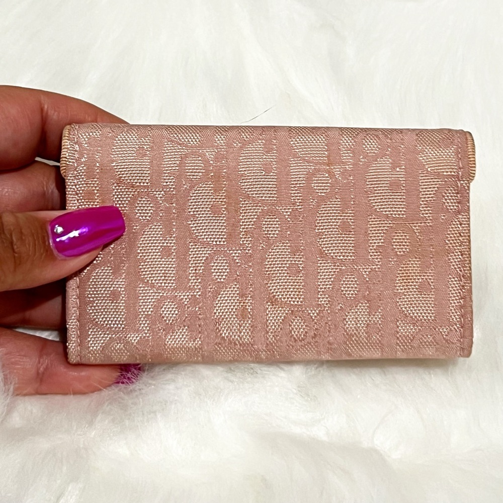 ๐SOLD๐Dior Pink Trotter Key Holder - Picture 2 of 3